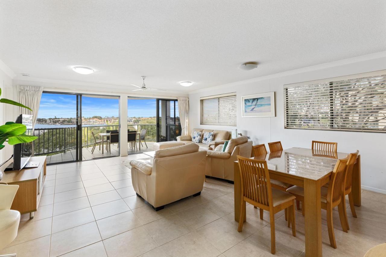 מולולאבה Riverdance Apartments מראה חיצוני תמונה